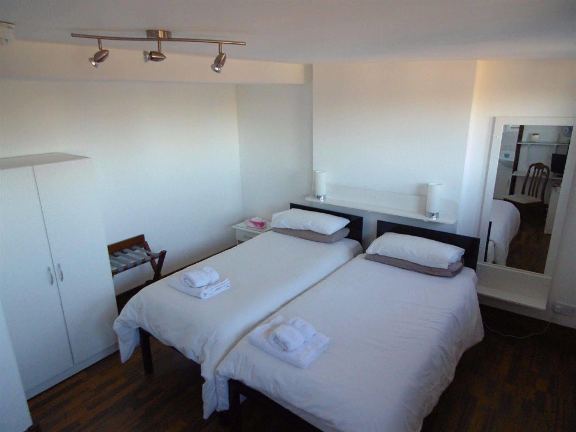 Breeze Guest House Bootle  Εξωτερικό φωτογραφία