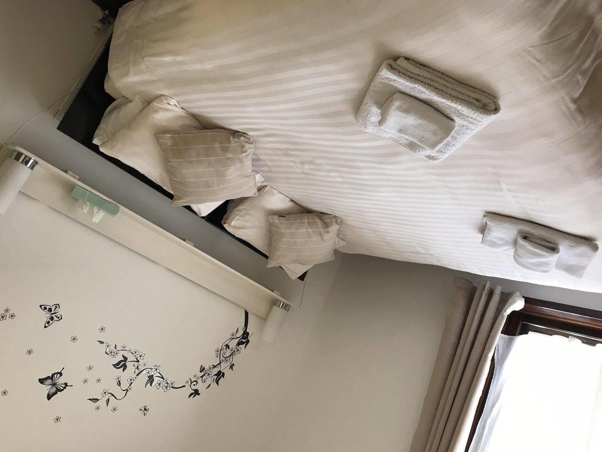 Breeze Guest House Bootle  Εξωτερικό φωτογραφία